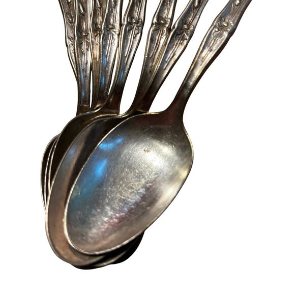 Antique silver teaspoons set (8) Carnation Pattern 1908 Rogers Art Nouveau - Picture 10 of 11